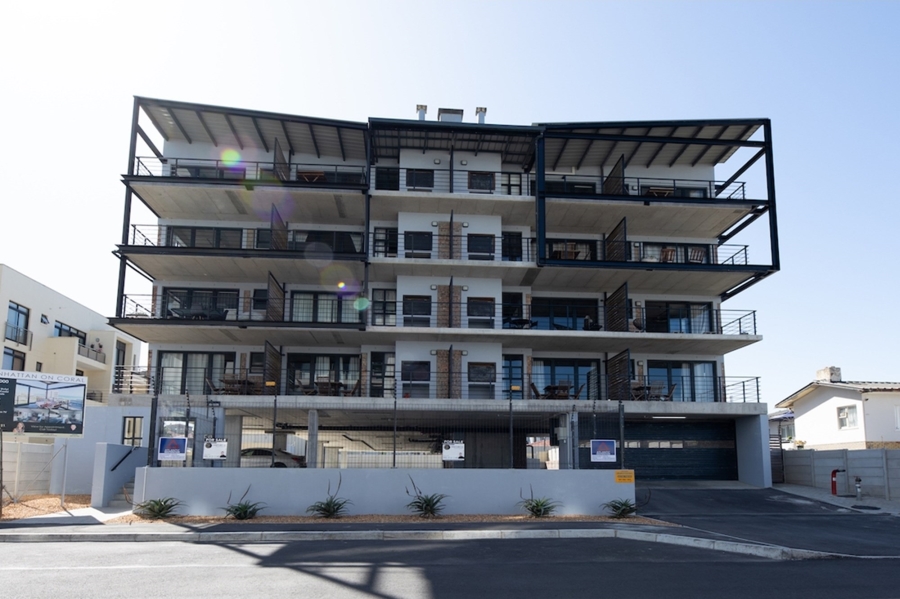 1 Bedroom Property for Sale in Beachfront Western Cape